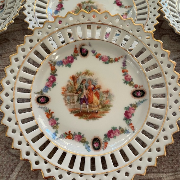 Antique German Porcelain Reticulate Bowl - Picture 4 of 8